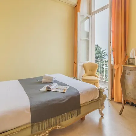 Fiorella Villa *